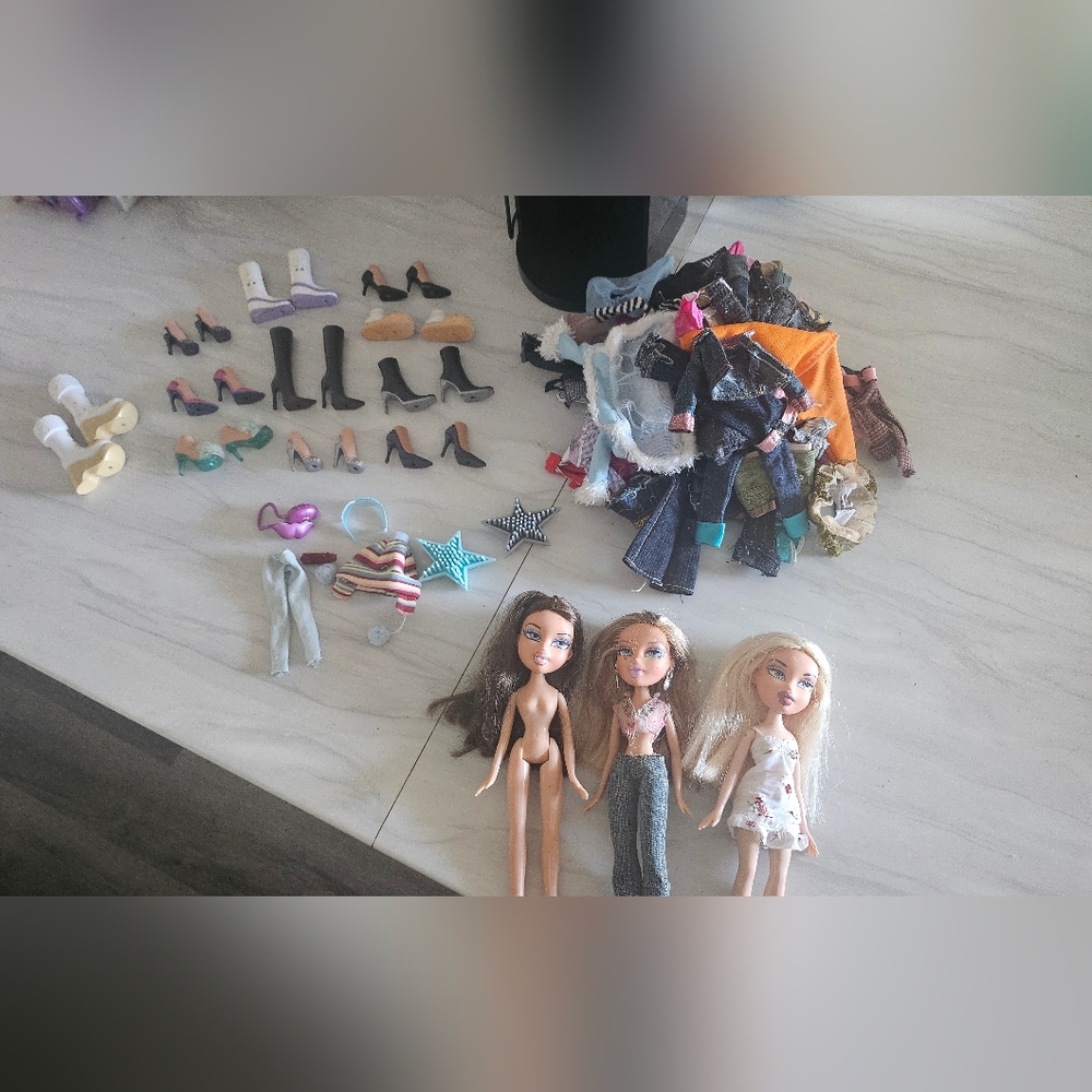 Bratz Lot (as is)